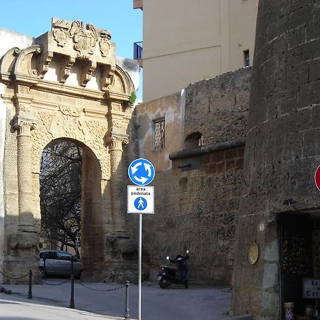Case Porta San Salvatore Шака Екстериор снимка