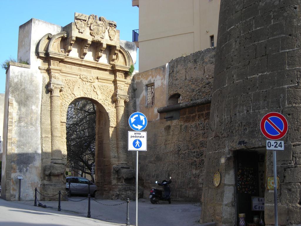 Case Porta San Salvatore Шака Екстериор снимка